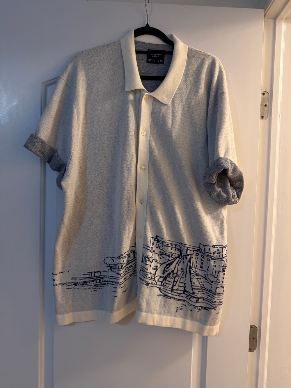 Abercrombie & Fitch white and Navy Knit Polo